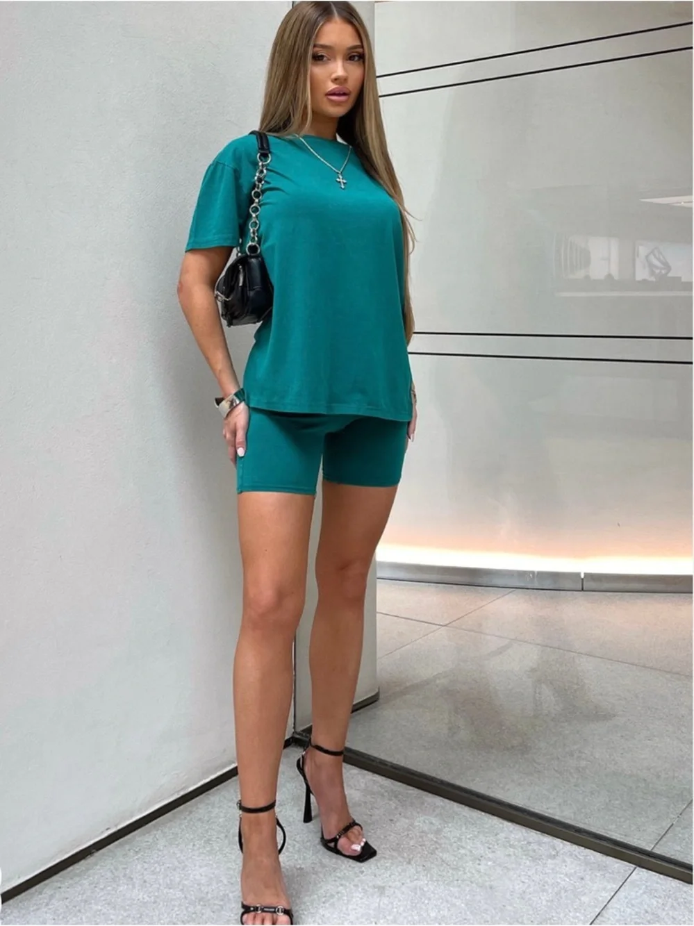 Oversized Green Tee & Biker Shorts Lounge Set | Comfy Athleisure | Size 2x - Picture 3 of 3